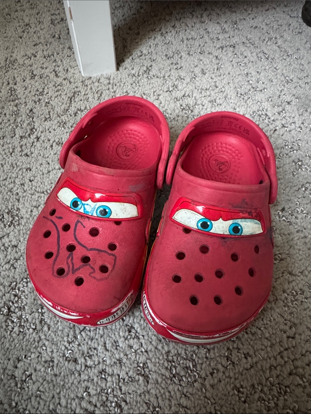 Crocs lightning McQueen